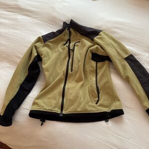 mountain hardwear women’s fleece zip up